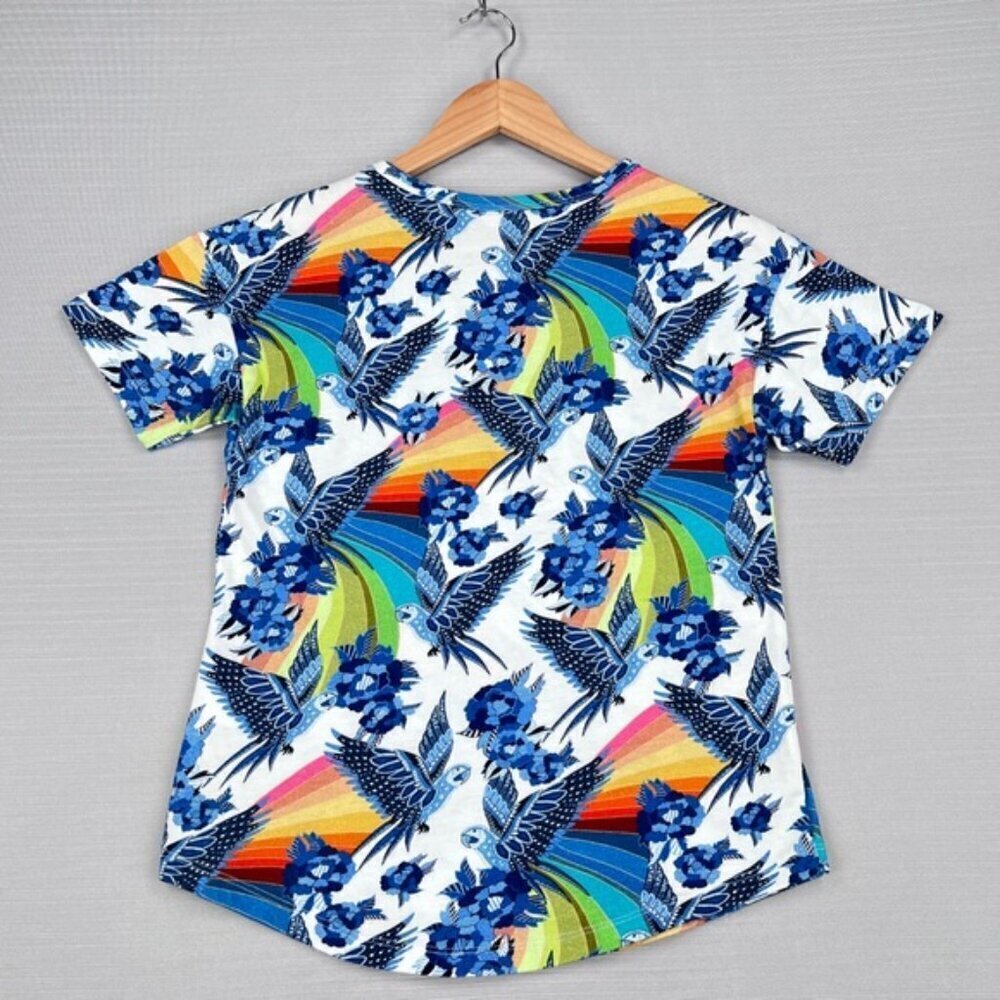 FARM Rio Aves Graphic T-shirt Women Sz. XS Safari Birds Parrots Rainbow Tropical - Picture 3 of 9